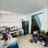 Bán nhà ngõ 180 Ng lương Bằng dt32m, 4tầng,,mt5,5m, . 5,95ty