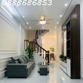 KHƯƠNG TRUNG CÁCH 1 NHÀ RA MẶT PHỐ - FULL NỘI THẤT 4 SAO -SAU QUY HOẠCH X2 GIÁ TRỊ 40M2 x 5 TẦNG. 6,85 TỶ