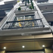 BÁN NHÀ NÚI TRÚC (5 TẦNG X 30M2)GIÁ 7.98 TỶ