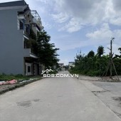 BÁN NHÀ TẠI KHU ĐẤT DỊCH VỤ ĐỒNG TÍA CHÚC SƠN