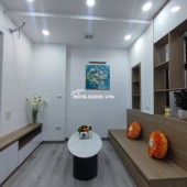 Bán nhà Hoàng Văn Thái, Thanh Xuân, 42m, 5 Tầng, Mặt Tiền 4.4m, OTO,