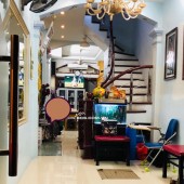 Nhà ngõ 101 phố Phạm Ngọc Thạch, ngõ rộng như phố, ôtô đỗ cửa, 4tầng, DT34m2, MT~3m, 9,999tỷ
