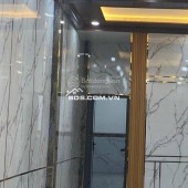 Bán nhà MT đường Âu Cơ Phường 9 Tân Bình 64,5 m2 giá 15,5 tỷ