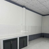 Chính chủ cần tiền bán gấp căn nhà ngay vòng xoay an lạc, 6mx17.5m, 1 lửng, 2 lầu, giá 1,3 tỷ. Lh 0978663680