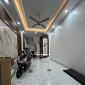 Bán nhà Mỗ Lao 35m2 5 tầng, gần ô tô, tặng nội thất ở ngay 5.5 tỷ