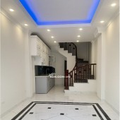 Bán nhà Ngô Quyền 30m2 5 tầng, ngõ nông, 10m ra xe 7 chỗ, 4.95 tỷ