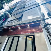 Chính chủ cần bán gấp nhà 5 tầng, lô góc, 3 thoáng, oto đỗ cửa tại Quan Hoa, Cầu Giấy