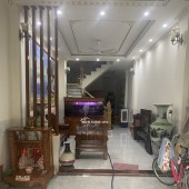 Chủ cần bán nhà 2 lầu khu dân cư Pouchen , Hoá An , Biên Hoà giá 3.3 tỷ
