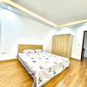 CHÍNH CHỦ BÁN NHÀ ĐỊNH CÔNG 30M2X4 TẦNG Ô TÔ ĐÕ CỔNG GIÁ 4,5 TỶ