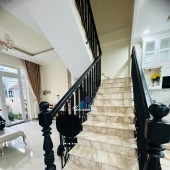 Nhà Yersin - Đà Lạt - cách hồ Xuân Hương chưa đến 2p đi bộ