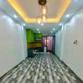 CỰC HIẾM NHÀ NẰM TRÊN PHỐ VĂN MIẾU QUỐC TỬ GIÁM BÁN- VỈA HÈ RỘNG - KINH DOANH ĐỈNH CAO-30M2X 6 TẦNG GIÁ 17TỶ9