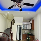 Chuyển nhượng nhà 5 tầng, ở Biên Giang, Hà Đông. Diện tích 38m2