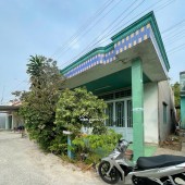 Bán nhà 304 mét vuông đất thổ , ấp Bình Tiền 2 Long An, sổ hồng riêng, đường xe hơi