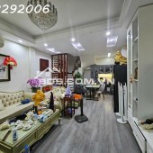 Cần bán nhà mặt ngõ,vị trí đẹp,oto tránh, cách Mặt Phố Nguyễn Khánh Toàn vài bước chân 40m x 5 tầng 8,5 tỉ