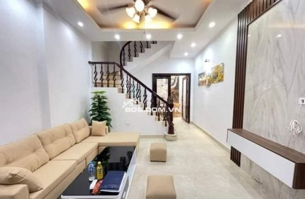 Bán Nhà Gần Đường Ô TÔ Trương Định, Hai Bà Trưng 50m, 4 tầng, mt 4.3m, giá 7.65 tỷ.