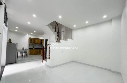 BÁN NHÀ 50m2 LÊ QUANG ĐẠO – 4 TẦNG – 9.6 TỶ Ô TÔ ĐỖ CỬA