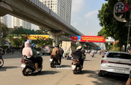 Nguyễn Trãi-Thanh Xuân, hàng xóm Royal City, lô góc, oto, kinh doanh.