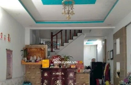 Nhà lầu suốt 4x11: 44m² gần chợ liên ấp 123 giá 1tỷ270