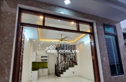 BÁN NHÀ LẠI YÊN - HOÀI ĐỨC – NHÀ MỚI ĐẸP LONG LANH -GẦN ĐẠI LỘ THĂNG LONG - 15M RA Ô TÔ - KHU VỰC ĐANG PHÁT TRIỂN - AN SINH ĐỈNH 41m2, NHỈNH 4 tỷ