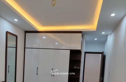 Nhà Đẹp Ở Ngay, Phố Cự Lộc, Thanh Xuân 38m2 x 5T, MT 3.8m, Giá Bán 4.98 Tỷ.