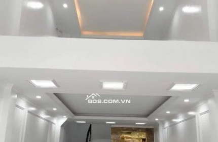 Bán nhà Gần thị trấn Chúc Sơn, Chương Mỹ, Hà Nội. Nhà xây 5 tầng mới. Diện tích 40m2, Sổ đỏ chính chủ, Giá nhỉnh 2x tỷ