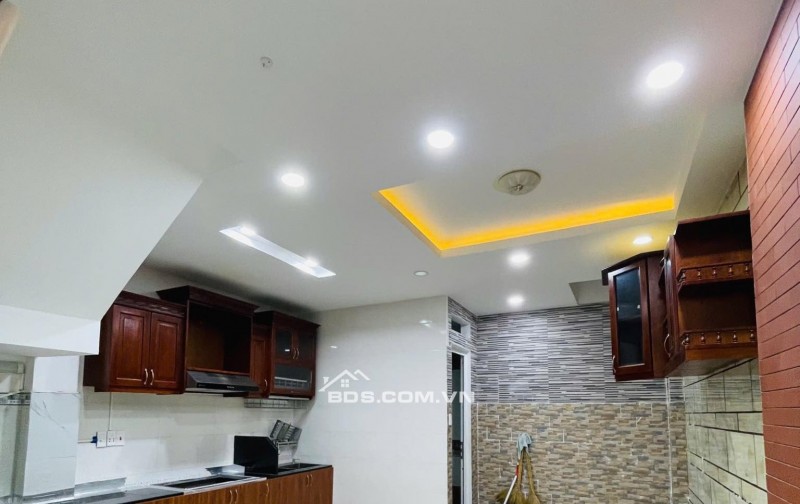 Bán Nhà Hẻm Kinh Doanh 8M Thông - Thạch Lam - Tân Phú - 60M2-4 Tầng -Chỉ 7.x Tỷ