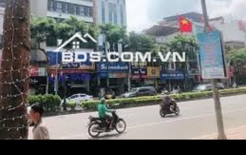 CHO THUÊ MẶT BẰNG KINH DOANH MẶT PHỐ NGUYỄN VĂN CỪ, 130M, 2 TẦNG, KD ĐỈNH