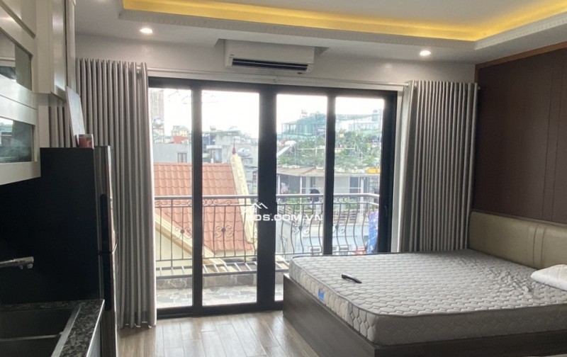 Cho thuê căn hộ dịch vụ full đồ Studio mới ở Ngõ 193 Trích Sài, Tây Hồ. Ban công View hồ cực thoáng. Chỉ 6.5tr