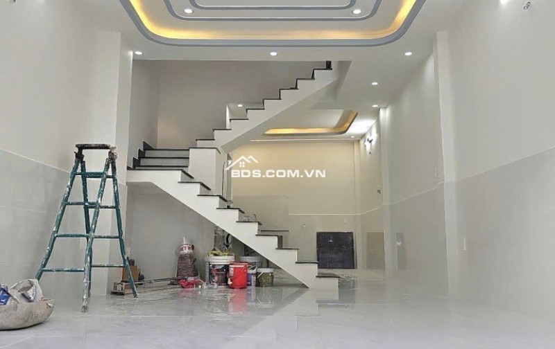 NHÀ ĐẸP ĐỊA CHỈ TÀI LỘC HẺM Ô TÔ 1 TRỤC NGAY CẠNH TÊN LỬA BÌNH TÂN