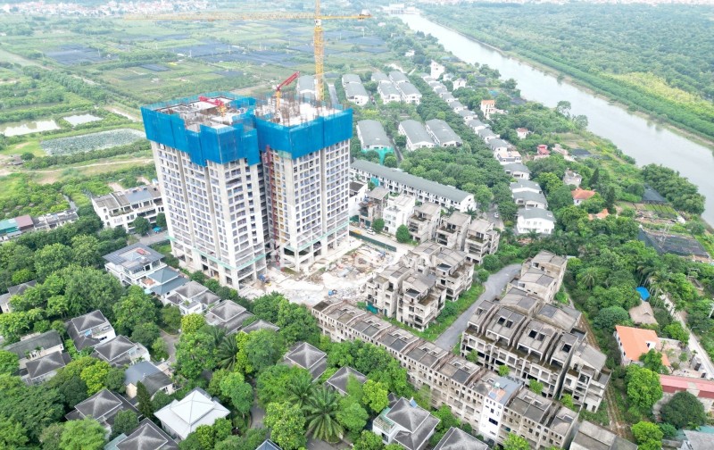 Bán căn hộ 2 phòng ngủ diện tích 79 m2 mặt view trực diện sông Bắc Hưng Hải toà Fibonan - Ecopark