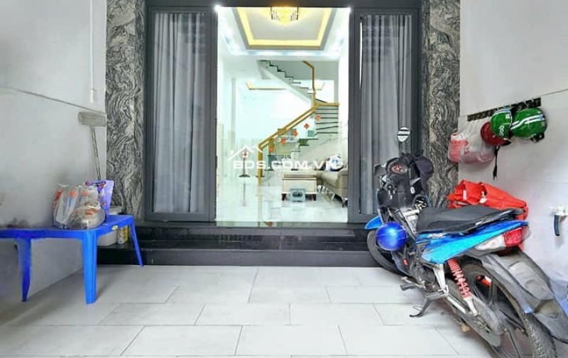 Nhà 5 tầng - Hẻm thông Dương Bá Trạc - Phường 1 - Ngay trung tâm Quận8 - Giá 5 tỷ600 (thương lượng chính chủ)