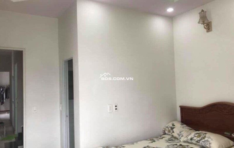 Nhà 3 Tầng Mặt Tiền Trung Chánh, Hóc Môn - 70M2 - Giá Rẻ.