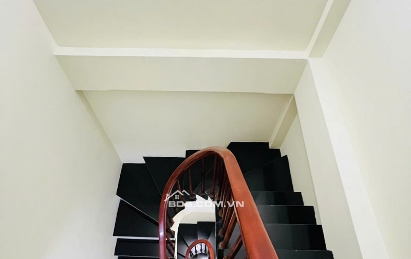 BÁN NHÀ 7.35 TỶ (40m2) – PHÚ ĐÔ, NAM TỪ LIÊM – 5 TẦNG