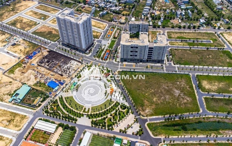 GIÁ 4,7X TỶ - 180m2 - Đất nền FPT Làm việc chính chủ - có thể lương lượng tiếp