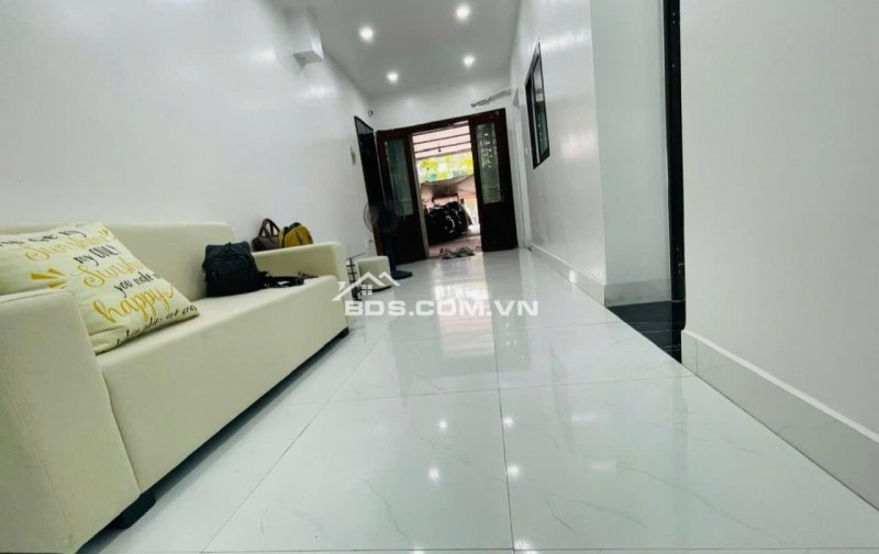 Bán tập thể Nghĩa Tân Cầu Giấy DTSD 75m - 2 ngủ giá 3.45 tỷ, ngõ ô tô, KD, full nội thất