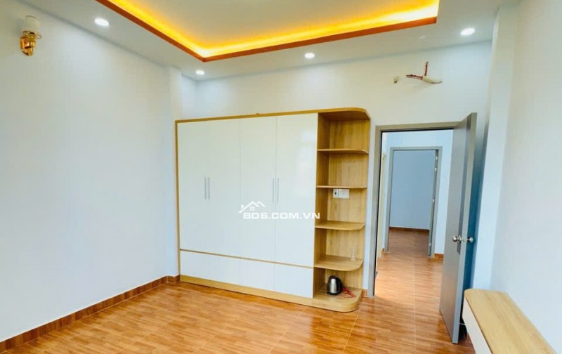 NHÀ ĐẸP GẦN VÒNG XOAY PHÚ LÂM Q.6, 60M2, TẶNG NỘI THẤT, GIÁ 4.9 TỶ