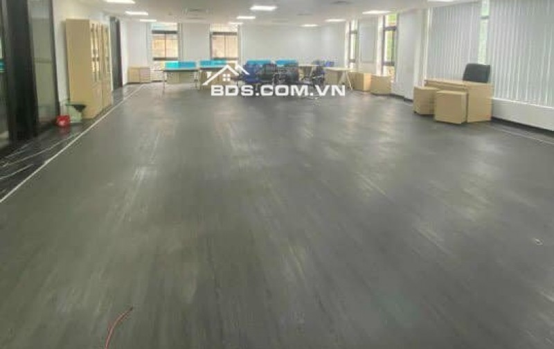 Bán tòa nhà mặt phố Tràng Thi, Hoàn Kiếm 330m x MT25m x 8T, ô tô, KD. LH: 0366051369.