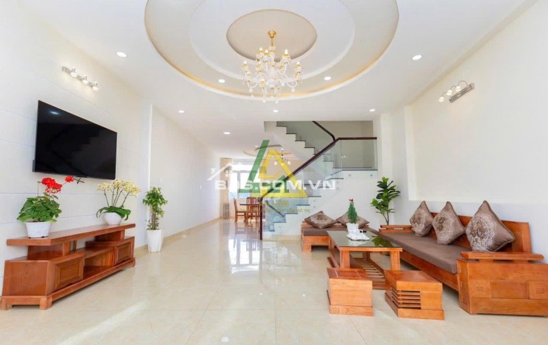 CHO THUÊ VILLA CAO CẤP GOLDEN HILL  -  P3, ĐÀ LẠT