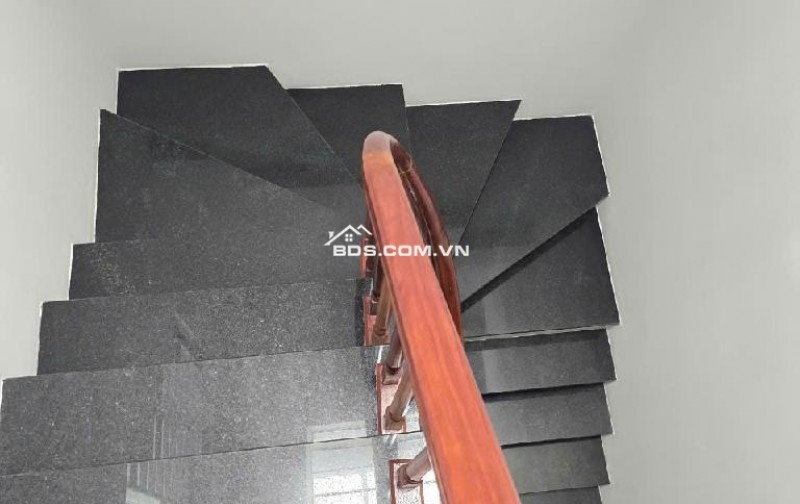 Phân lô Trương Định 5,5 tỷ diện tích 35m2 x 5 tầng  thiết kế đẹp - ngõ ô tô