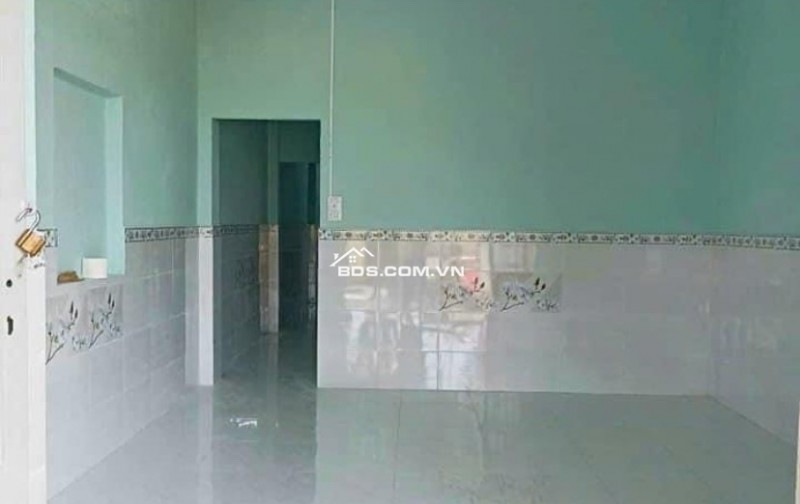 Ngộp bán Gấp nhà 110m2, SHR Giá 780tr Xã Tân Hiệp huyện Hóc Môn.