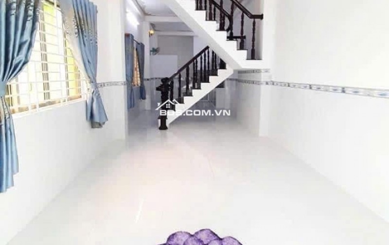 Bán gấp căn nhà 90m2 , 1 lầu , Đ.Thới Tam Thôn 16, Giá 770 triệu , còn Tl