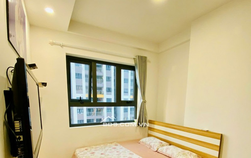 Q7 Riverside 2pn2wc đầy đủ nội thất đẹp giá thuê 12.5 triệu LK Phú Mỹ Hưng Q7. Lh 0907 325 398