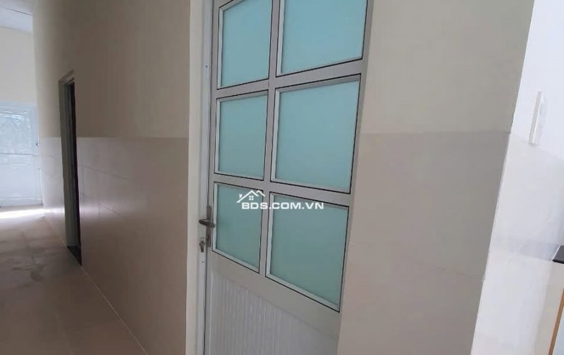 Bể nợ bán gấp nhà cấp 4, SHR, 132m2 Đ.Hồ Văn Tắng, Tân Phú Trung, 660 tr còn TL