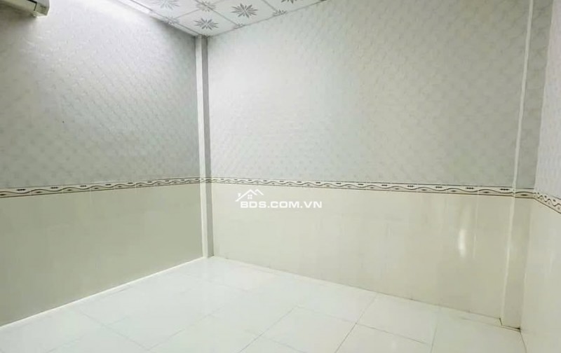 bán gấp nhà 1 lầu 90m2, Đông Thạnh Hóc Môn, SHR, 710TR Bao sổ