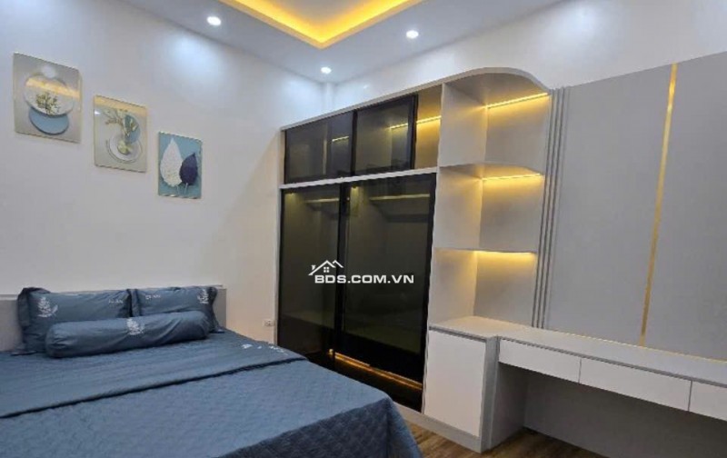 Bán nhà phố Nguyễn Văn Trỗi - Phương liệt , DT :50m2 , Giá Nhỉnh 7 tỷ , gần oto