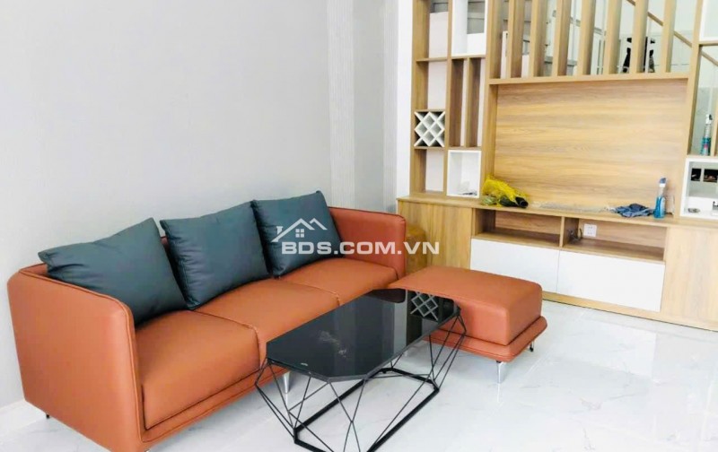 Nhà MT Phước Long B , gần CĐ Công Thương , 100m2 ,4x25m,2 tầng, HC chuẩn