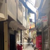 Chỉ 8.7 Tỷ. Nhà Lương Đình Của-Đống Đa, Gần Phố, Ngõ 3 Gác Tránh. 38m*4T.