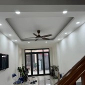 BÁN NHÀ QUẬN LONG BIÊN - KHU PHÂN LÔ QUÂN ĐỘI - GIÁ CHỈ 7X