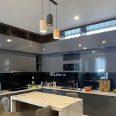 Đắc địa Bình Thạnh 80m² ngang gần 6m 4 tầng 4 phòng ngủ Giá chào 11.9 tỉ TL