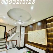 Bán Nhà Phố Kim Hoa, Trung Tâm Đống Đa,Gần Ô Tô, 5 Tầng Mới Tinh Full Nội Thất, Nhỉnh 6 Tỷ.